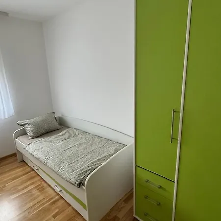 Jr Lux Apartament Stara Pazova