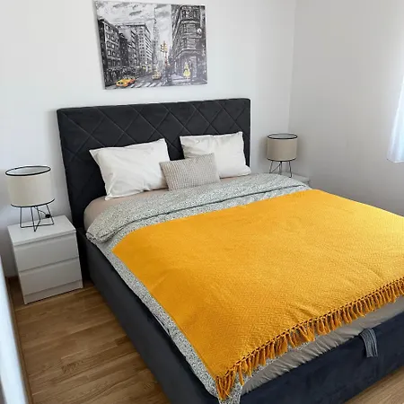 Jr Lux Apartament *